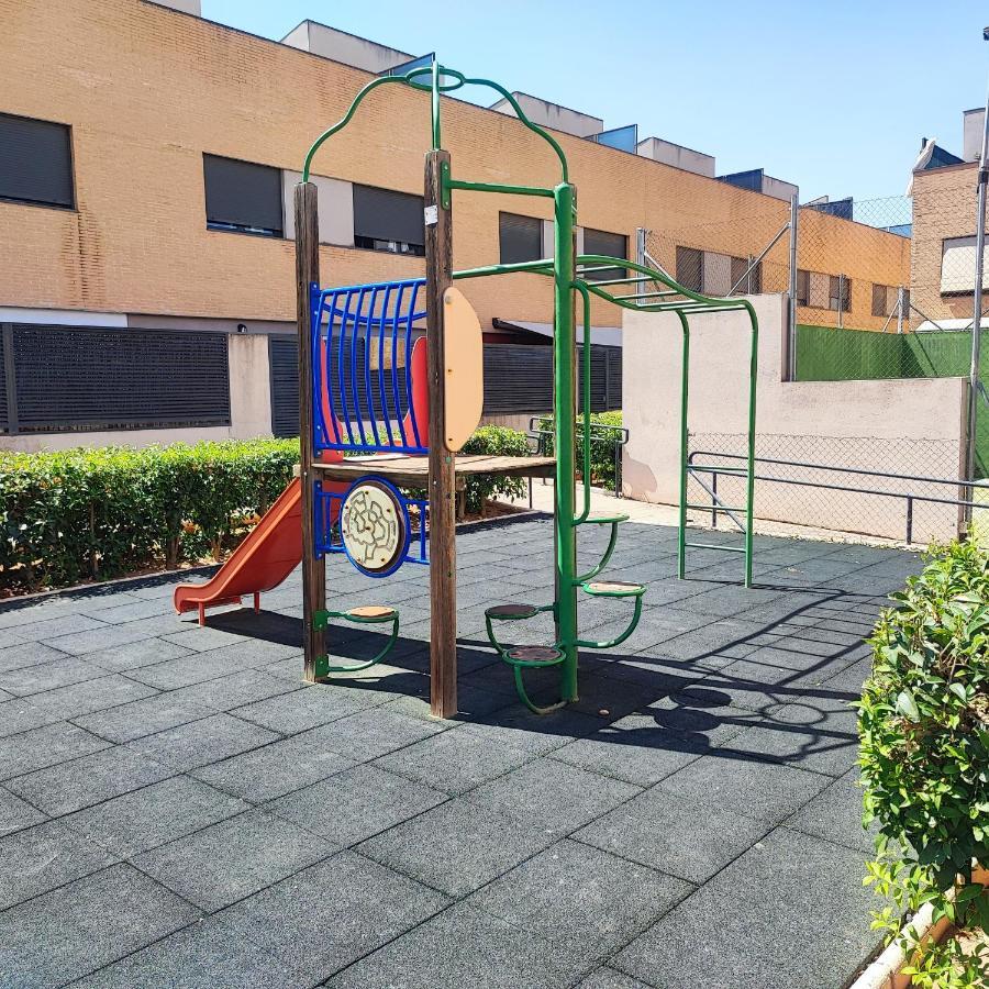 Apartamentos Motilla Del Azuer Daimiel Exteriör bild